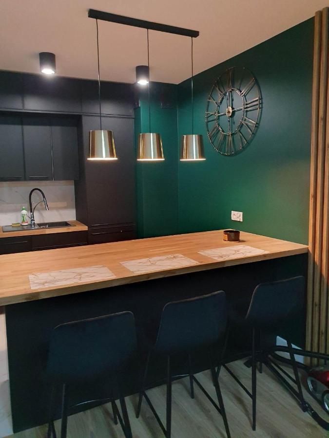 Apartament 3 Pokojowy Lub Pokoj W Mieszkaniu W Nowym Bloku Varsovia Exterior foto