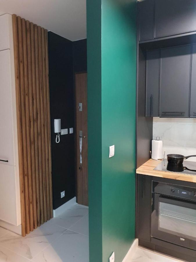 Apartament 3 Pokojowy Lub Pokoj W Mieszkaniu W Nowym Bloku Varsovia Exterior foto