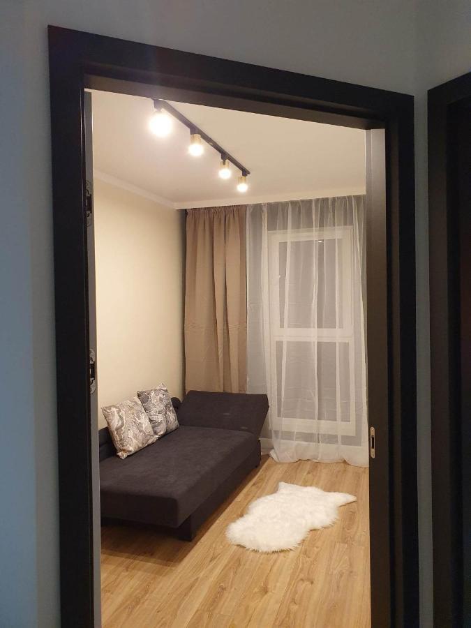 Apartament 3 Pokojowy Lub Pokoj W Mieszkaniu W Nowym Bloku Varsovia Exterior foto