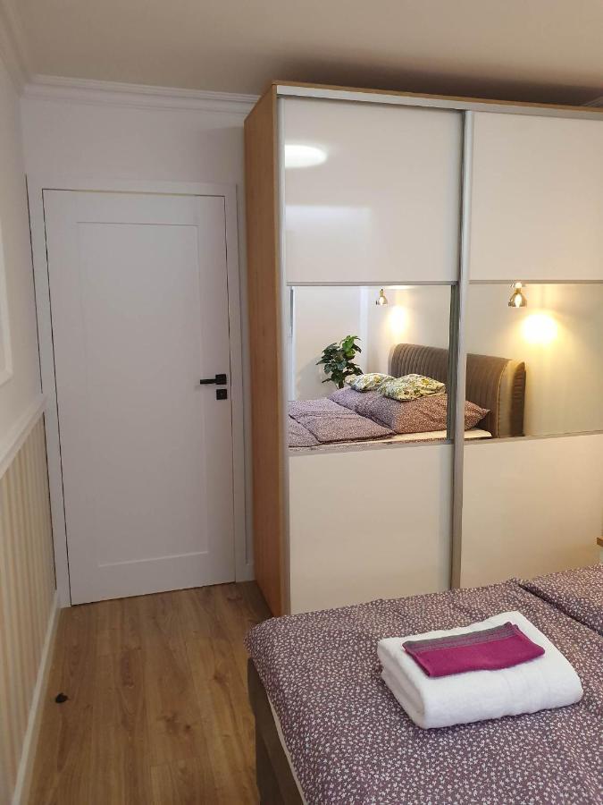 Apartament 3 Pokojowy Lub Pokoj W Mieszkaniu W Nowym Bloku Varsovia Exterior foto